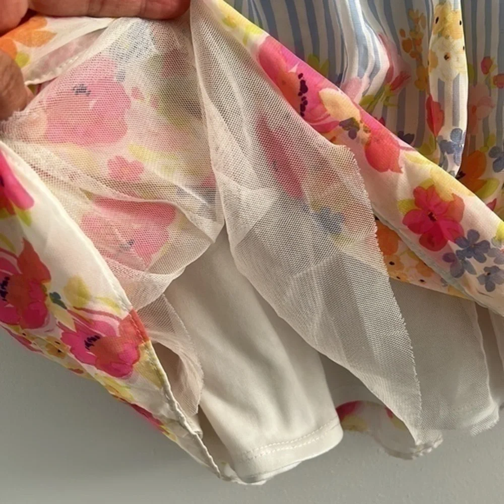 YoungLand Dress 5T Stripped & Flowers